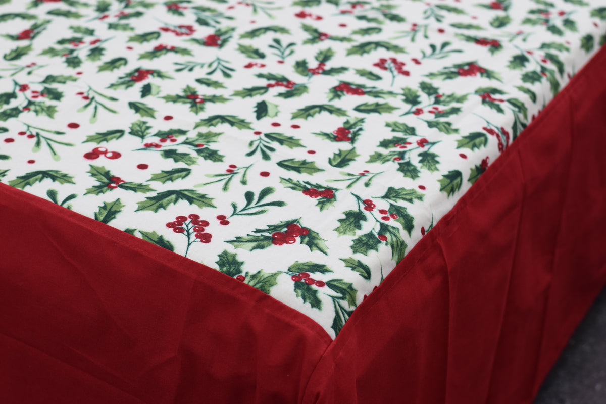 King Size Cotton Bedspread – Christmas Holly & Floral Print with Red Border | 100 × 110 Inches