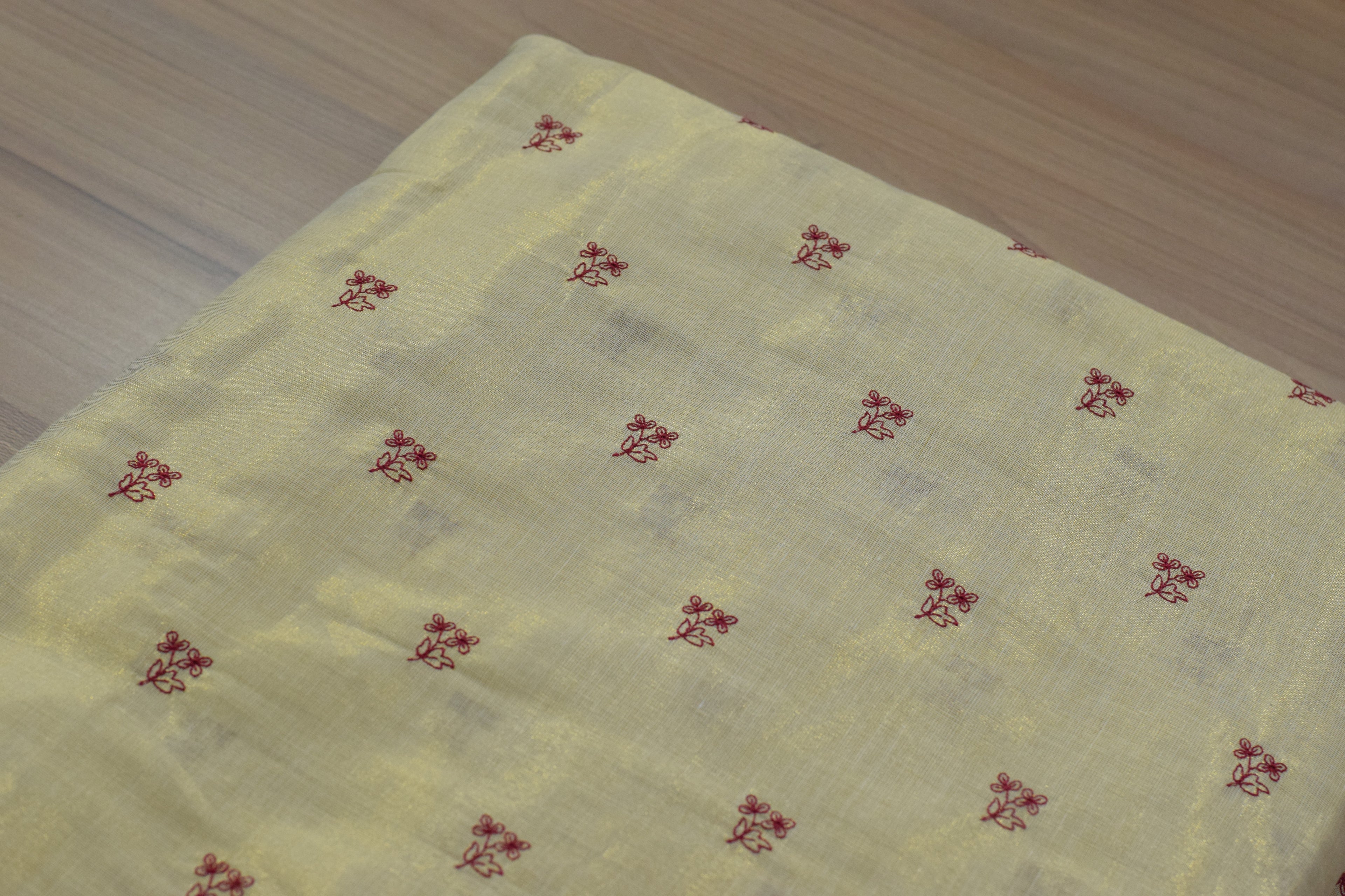 Cream Tissue Dress Material Set with Delicate Floral Butta Design – Saree 5.5M, Top 2.5M & Skirt 4M