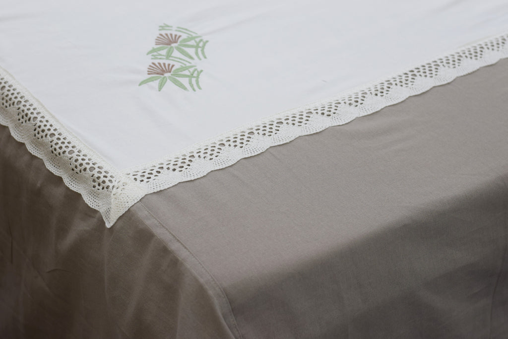 Elegant Embroidered King Size Bedsheet Set with Pillow Covers – Soft Cotton Blend Bedspread | Beige & White Floral Design