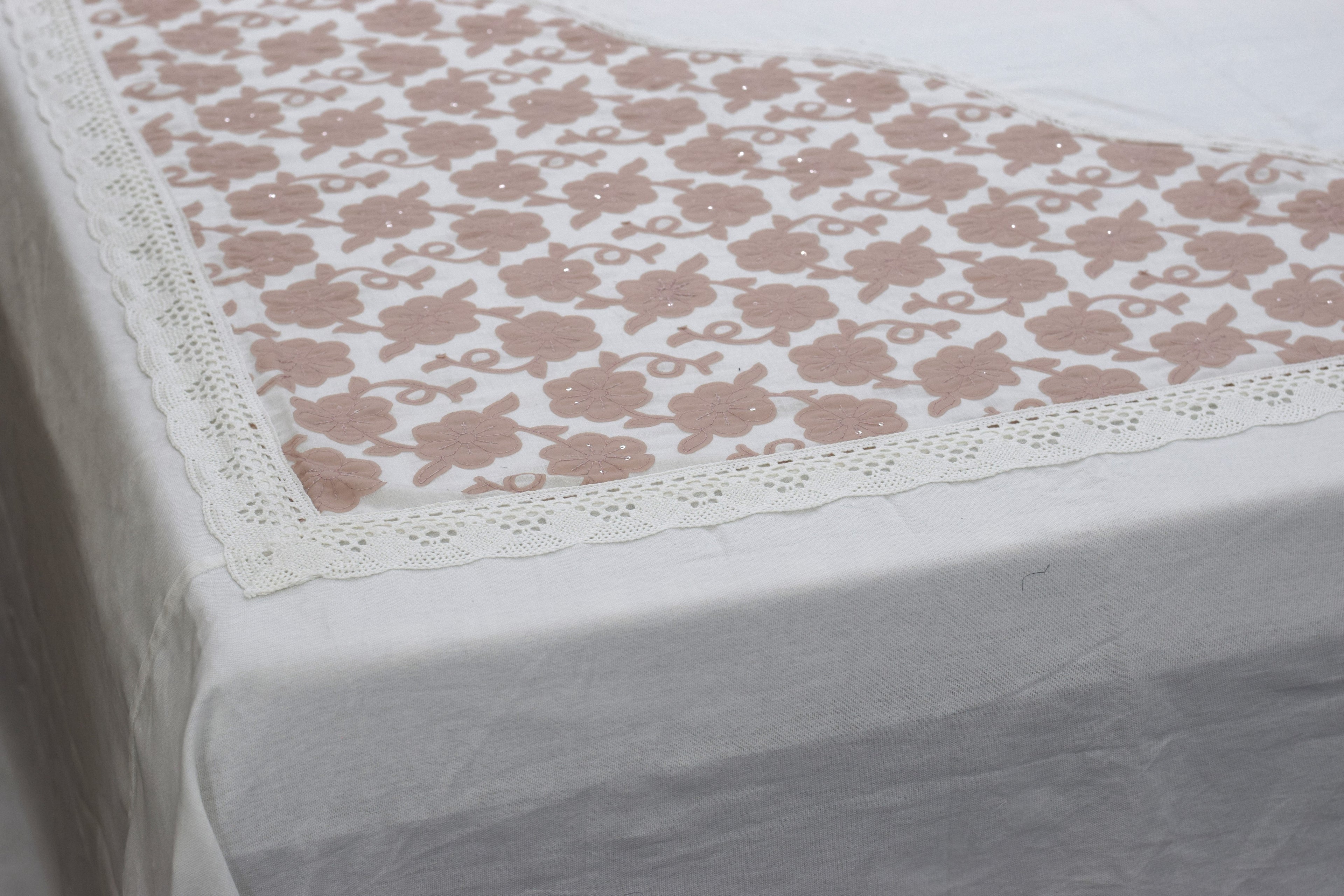 Elegant Floral Embroidered King Size Bedspread Set with 2 Pillow Covers – White & Blush Pink