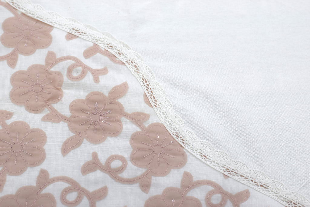 Elegant Floral Embroidered King Size Bedspread Set with 2 Pillow Covers – White & Blush Pink