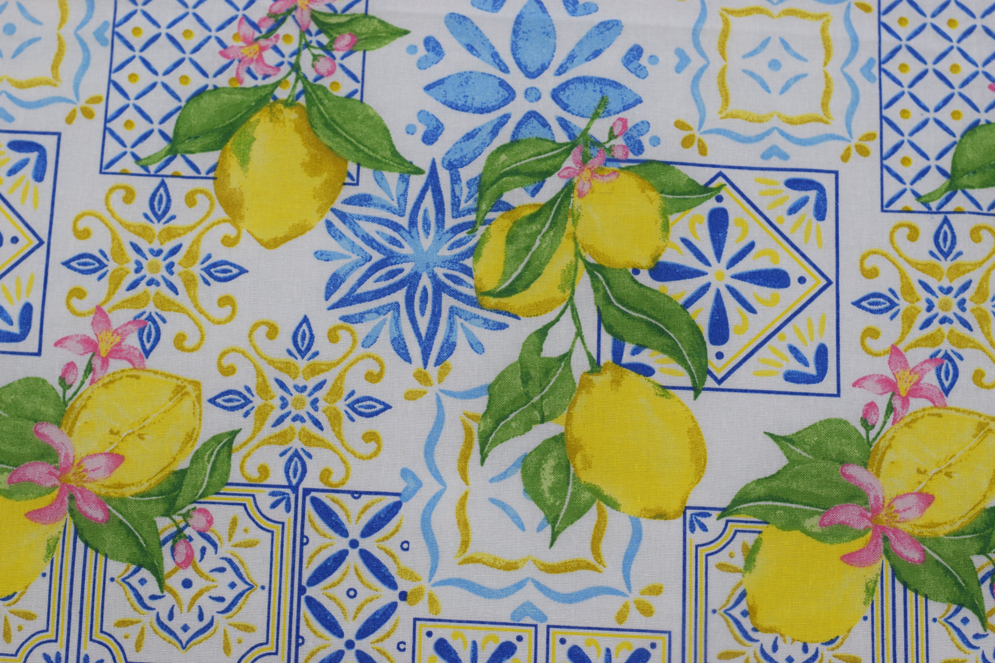 King Size Lemon Blossom Printed Bedsheet with 2 Pillow Covers | Fresh Citrus & Tile Pattern Design
