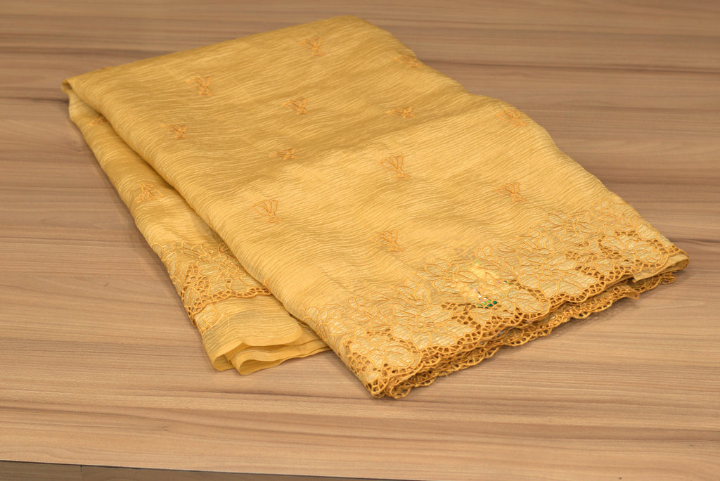 Elegant Crushed Organza Saree with Floral Lace Border – Premium Party & Occasion Wear