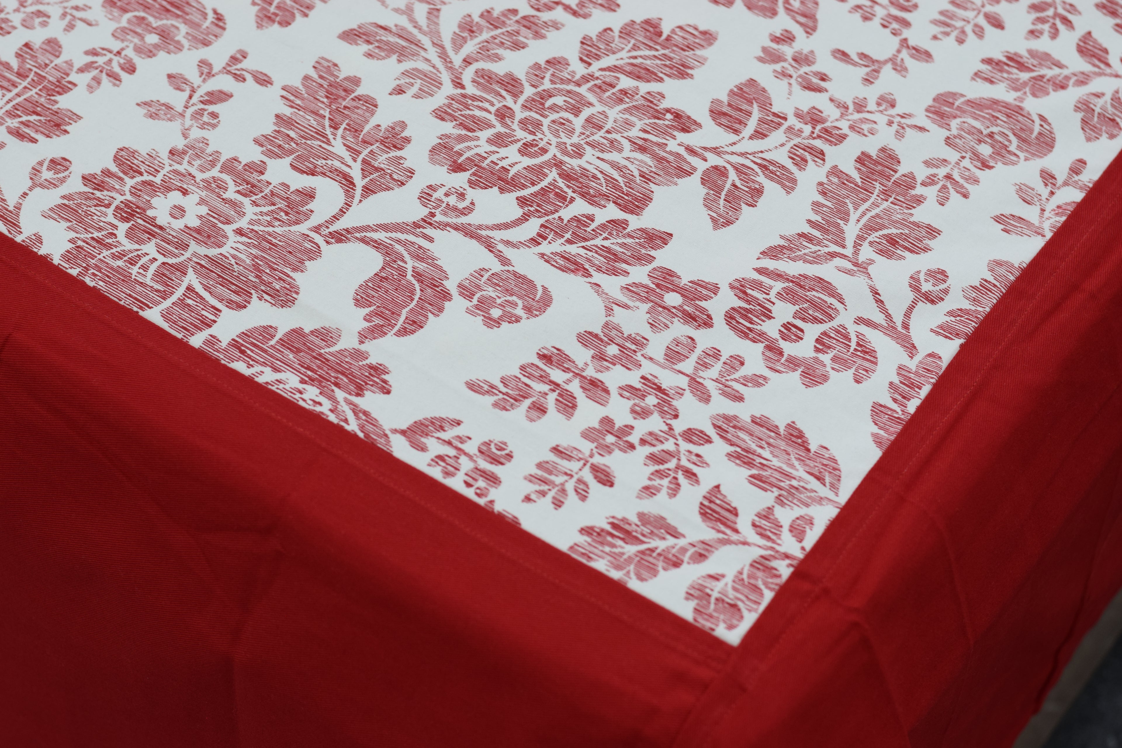 Elegant Red Floral King Size Bedsheet with 2 Pillow Covers |  Bedding Set