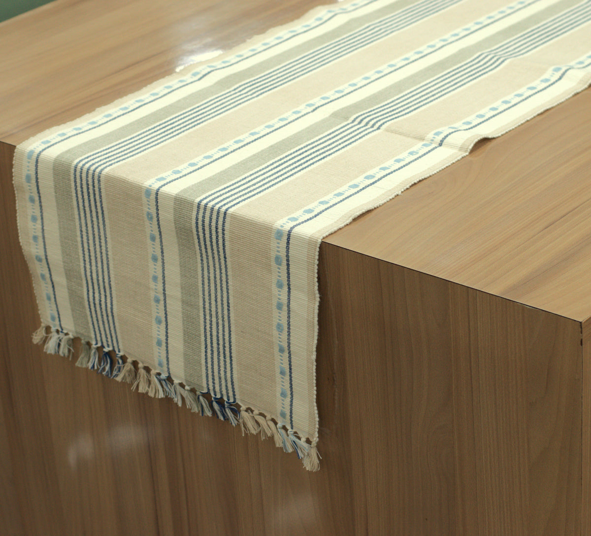 Striped Cotton Table Runner with Tassel Border – 190 × 40 cm