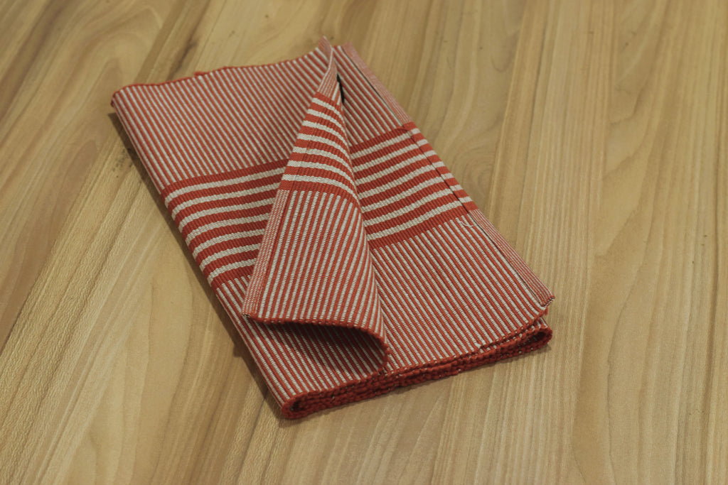 Red & Cream Striped Table Runner – 115 × 33 cm