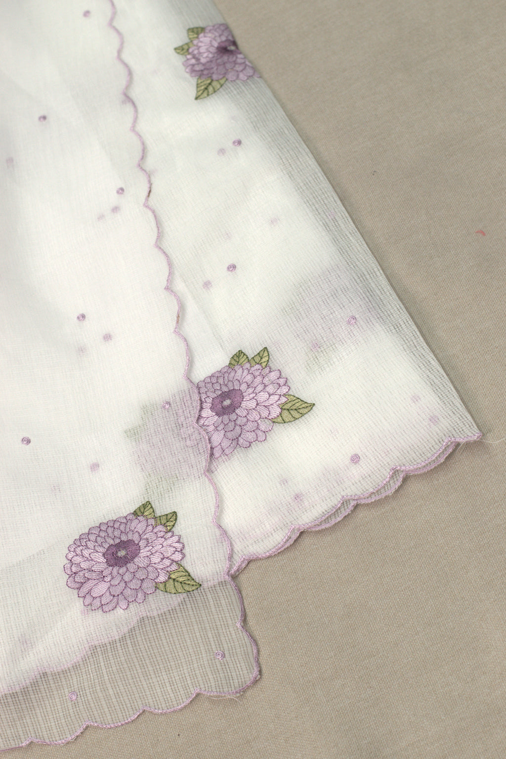 Elegant Floral Embroidered Net Kota Saree with Scalloped Border & Blouse Piece