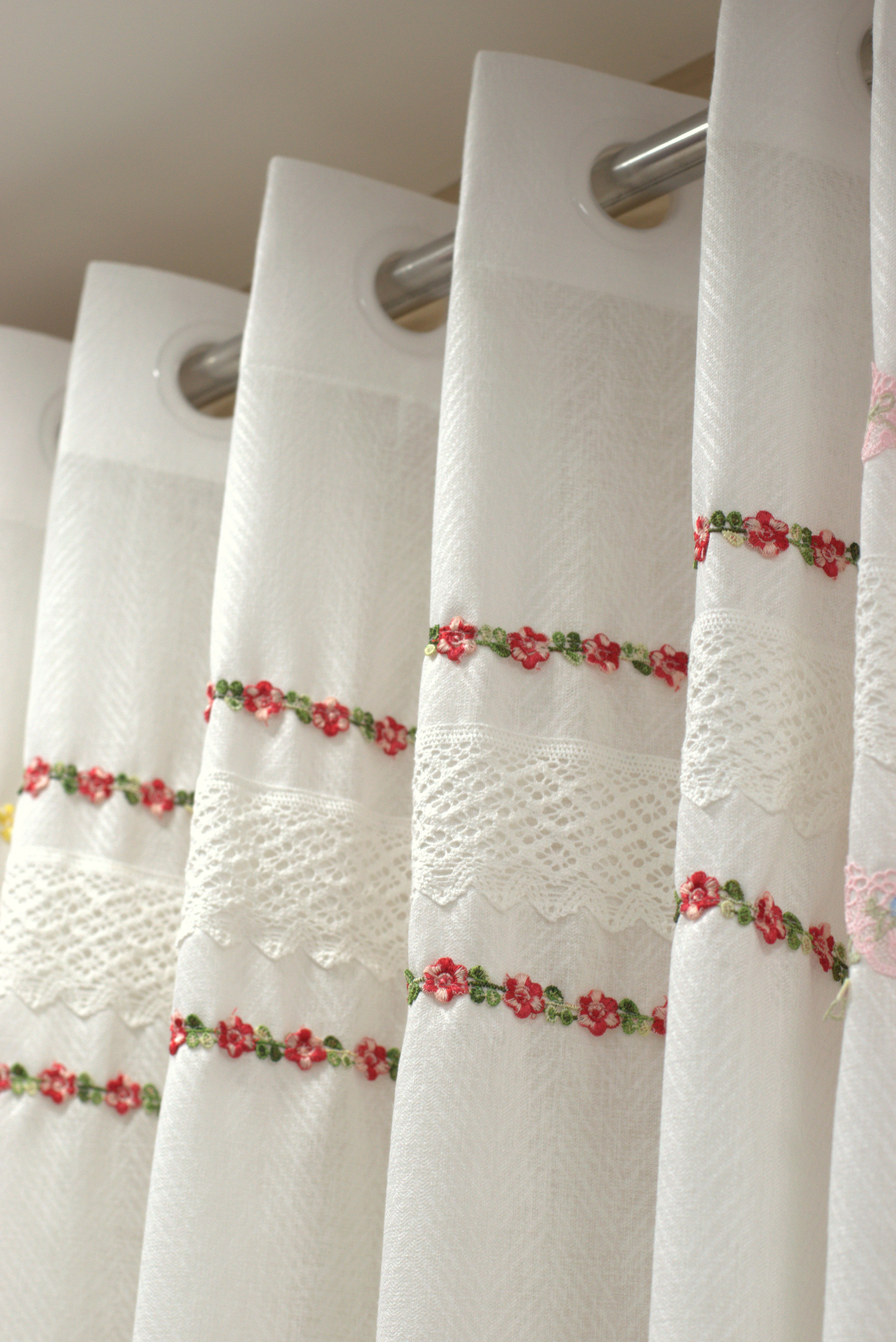 Elegant White Semi Linen Door Curtain with Floral Lace Embroidery – 4 x 7 Feet