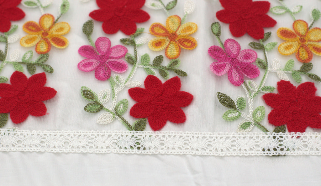 Cotton Blend King Size Bedspread – White with Floral Border | 100 × 116 Inches