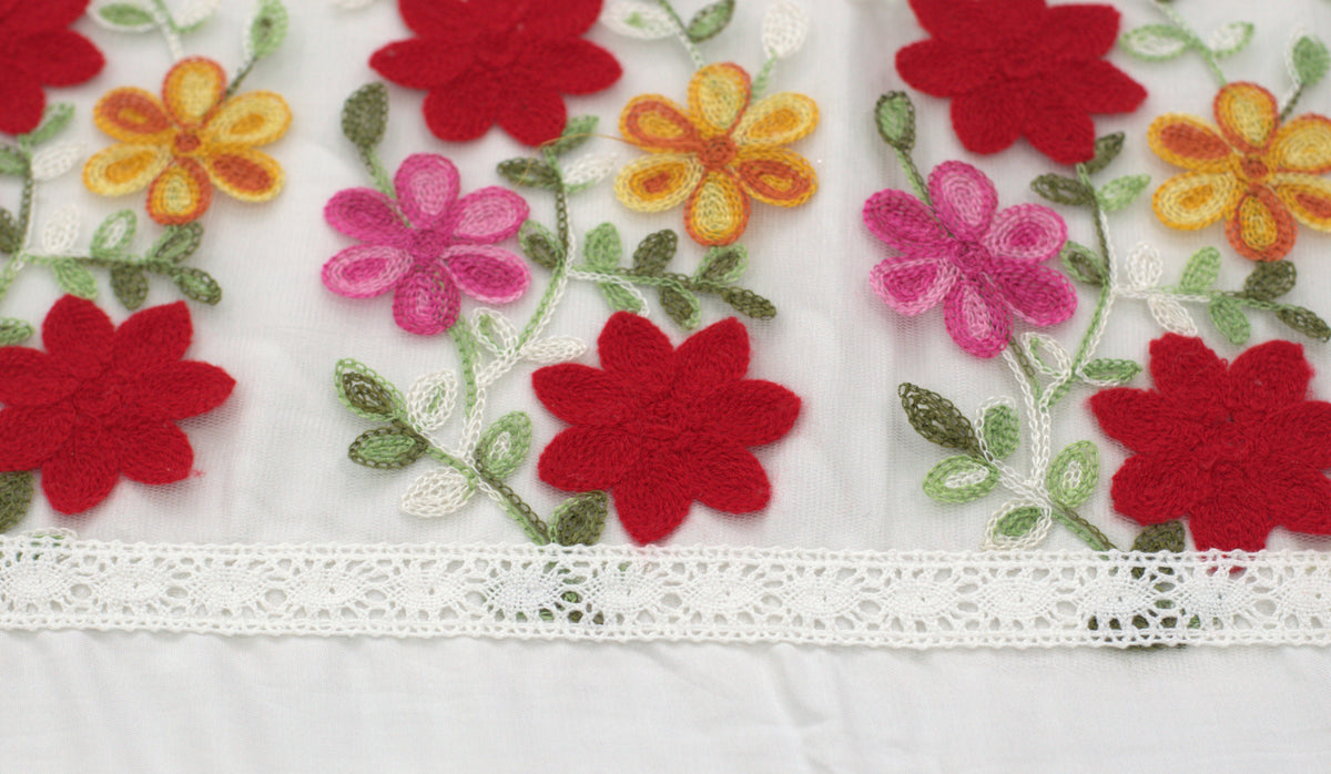 Cotton Blend King Size Bedspread – White with Floral Border | 100 × 116 Inches