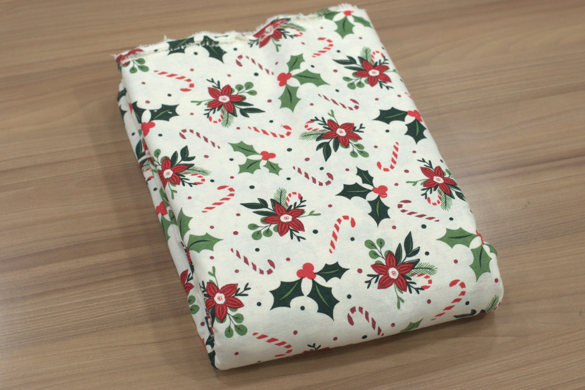 Christmas Printed Running Fabric – 60 Inch Wide Poinsettia & Holly Design Home Décor Material
