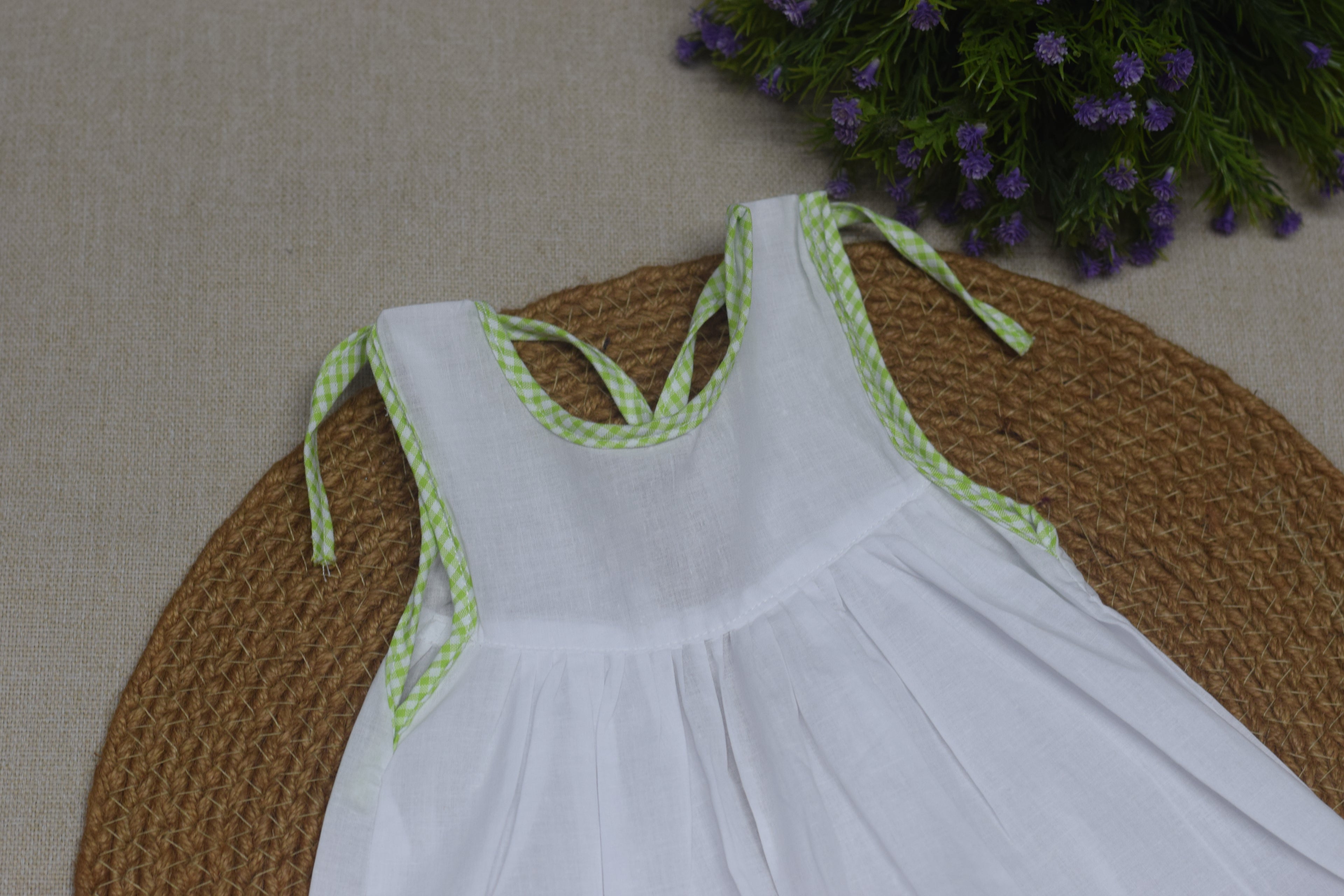 Kids Kerala Kettuduppu Dress – Traditional White Cotton Baby Dress (3 Color set)