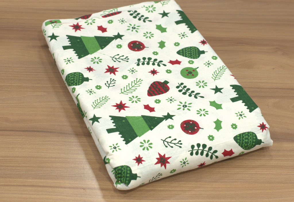 Christmas Printed Running Fabric – 60 Inch Wide Christmas Tree & Ornament Design for Table Décor