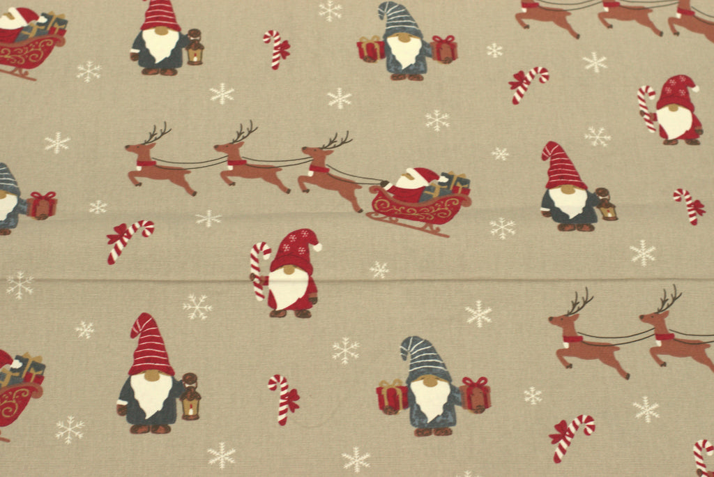 Christmas Santa & Reindeer Printed Fabric Running Material – 60 Inch Wide | Table Cloth, Table Runner & Cushion Cover Fabric