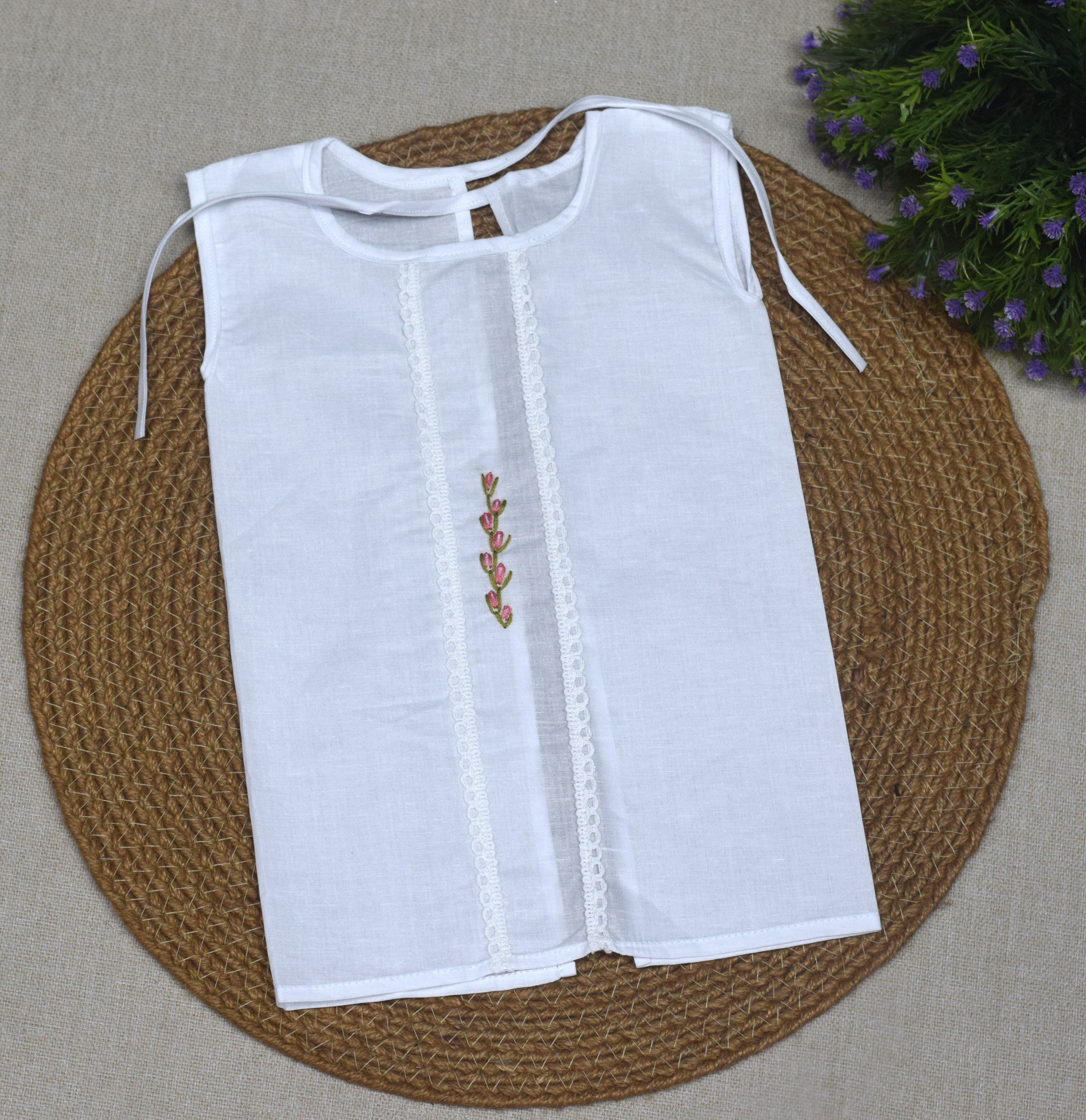 Kids Kerala Kettuduppu Blouse – White Cotton with Three Color Embroidery | Traditional Ethnic Wear