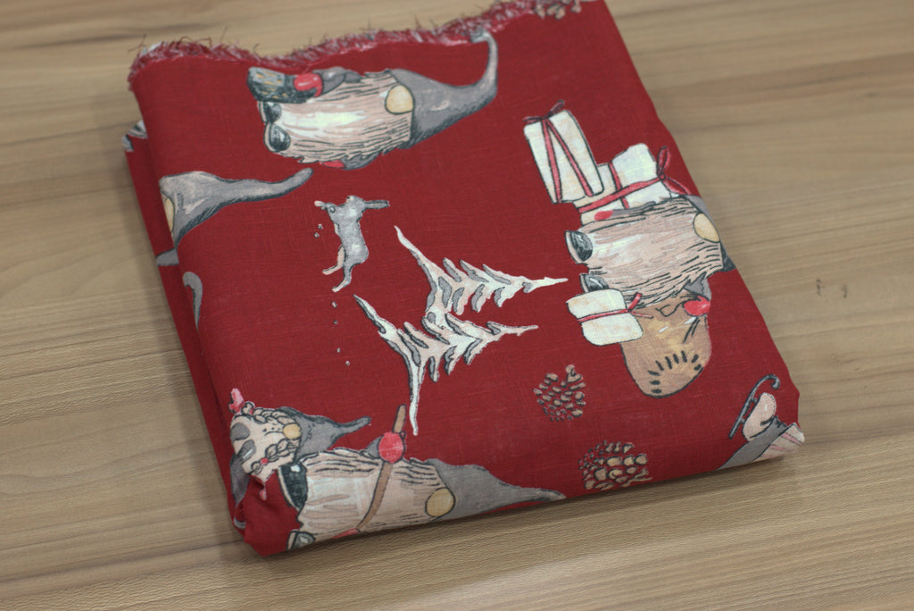 Red Printed Cotton-Look Running Fabric – 48 Inch Width for Table – Nushio by Pulpel