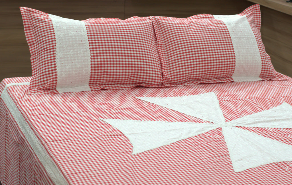 King Size Red & White Checkered Bedspread Set with 2 Pillow Covers