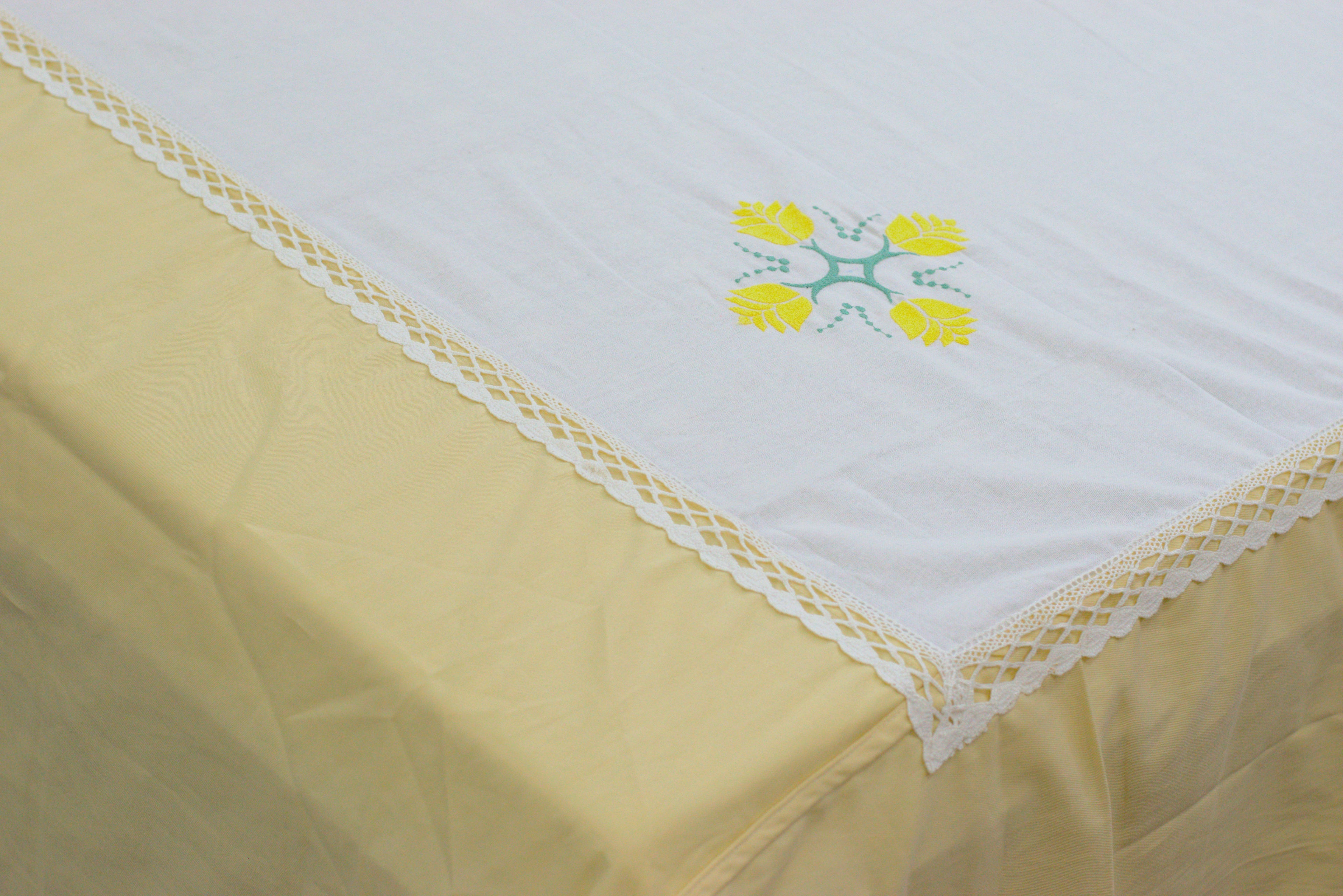 Premium King Size Embroidered Bedspread with 2 Pillow Covers