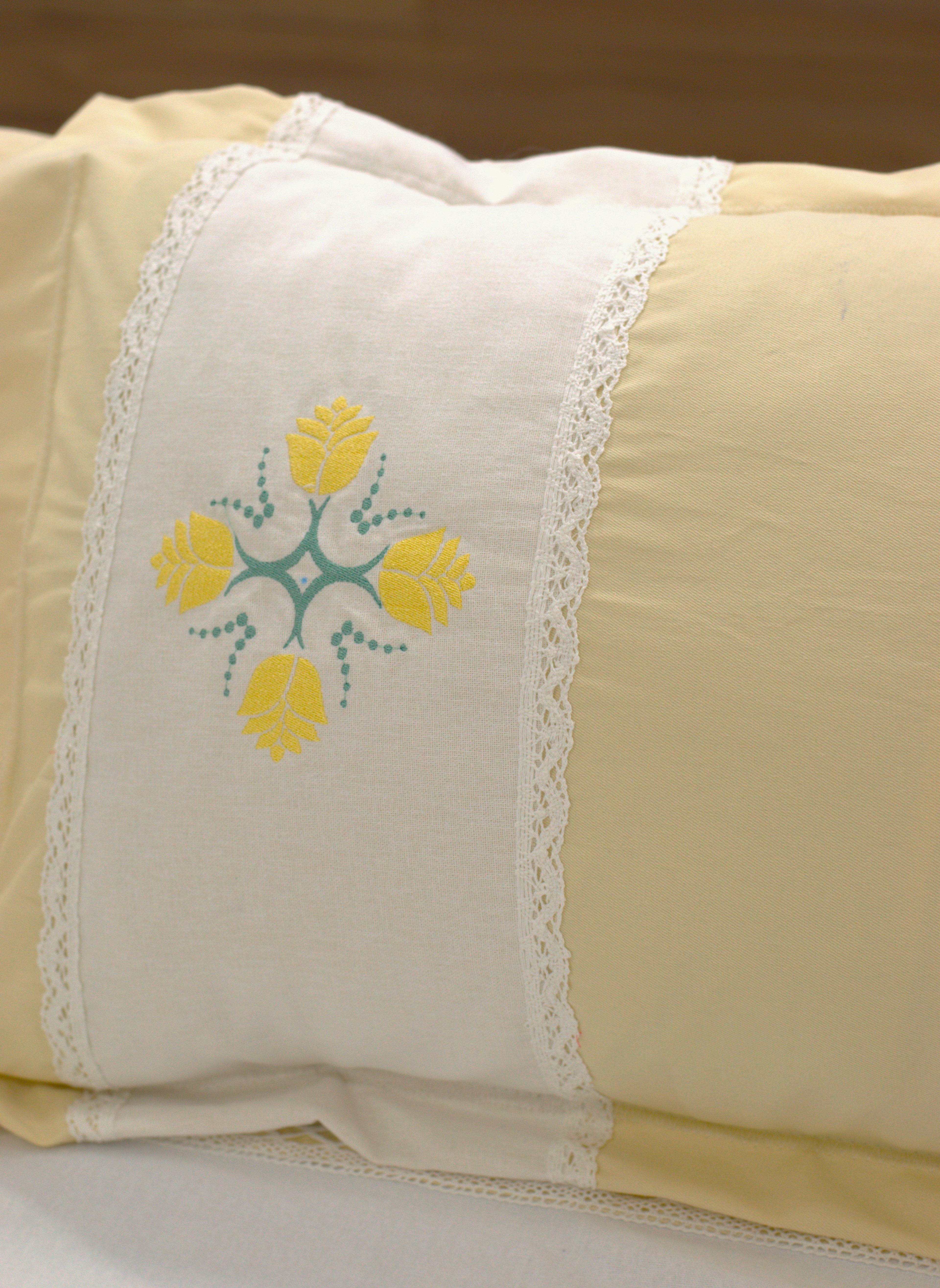 Premium King Size Embroidered Bedspread with 2 Pillow Covers