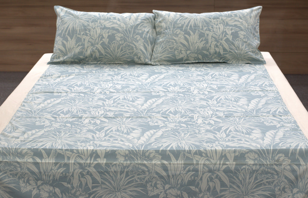 Queen Size Cotton Bedsheet with 2 Pillow Covers – Elegant Grey Tropical Leaf Print | Soft & Breathable