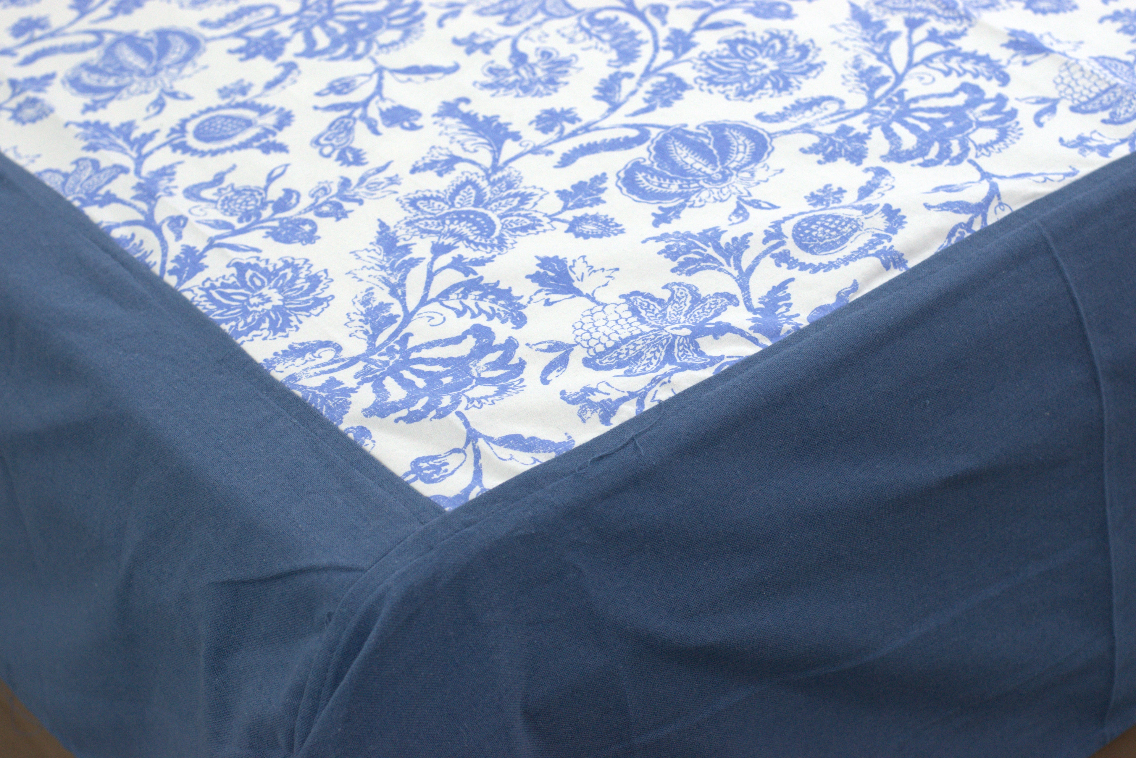 Premium Queen Size Cotton Bedsheet with 2 Pillow Covers – Blue Floral Vine Print