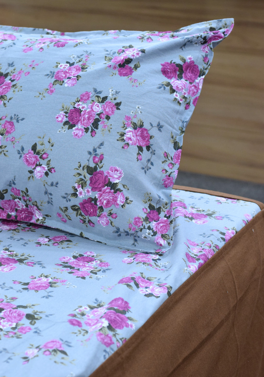 King Size Floral Cotton Bedsheet with 2 Pillow Covers | Light Blue & Pink Rose Print |