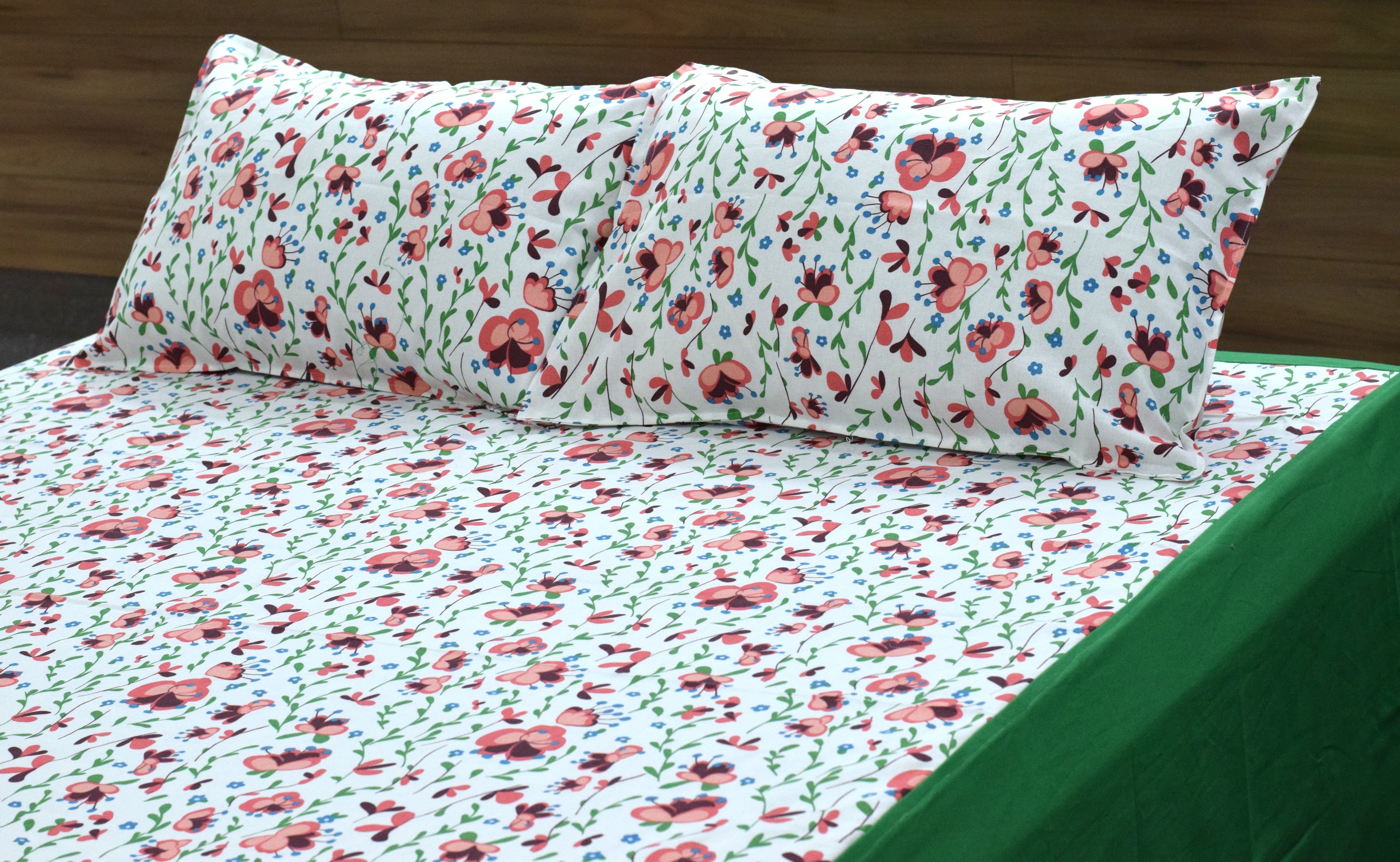 King Size Floral Printed Bedsheet with 2 Pillow Covers | White & Green |
