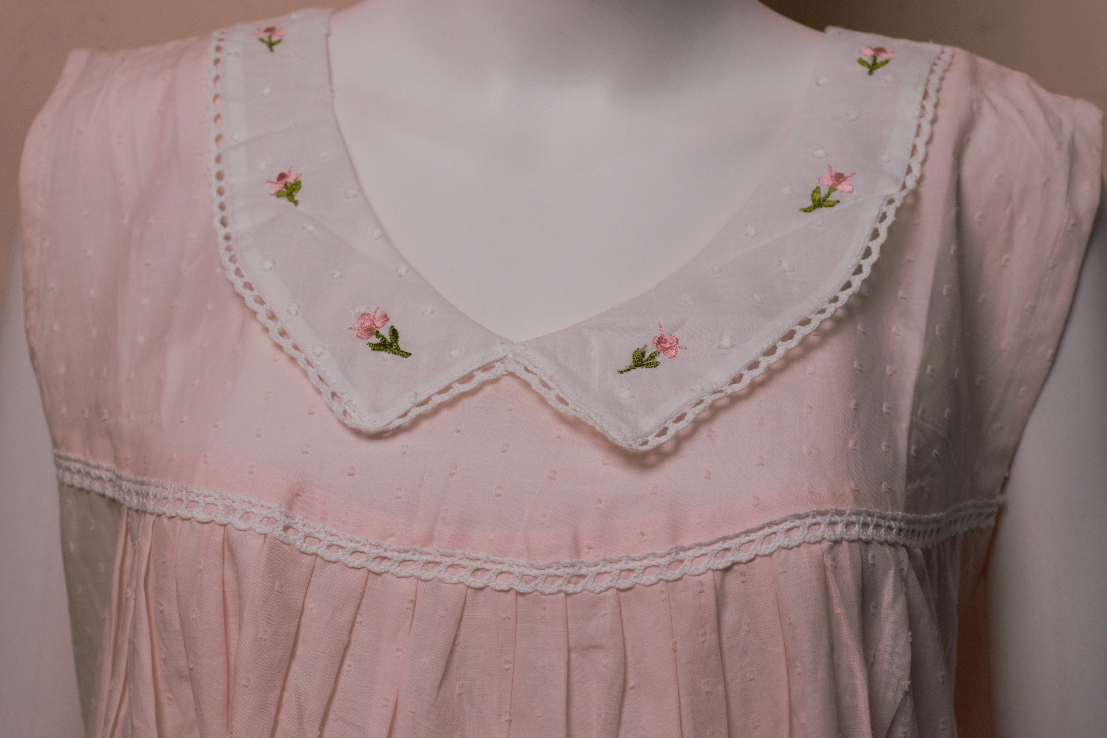 Women's Cotton Knee Length Nighty with Embroidered Peter Pan Collar – 50" Length – Light Pink