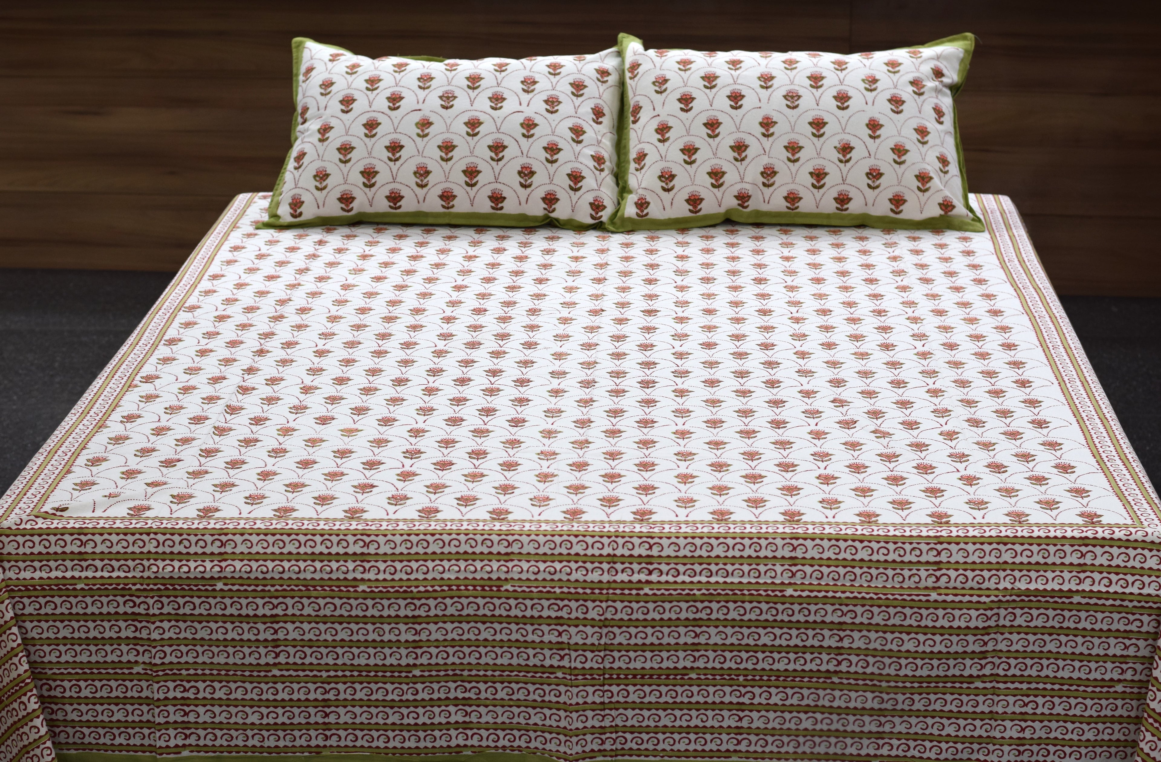 Queen Size Cotton Floral Printed Bedsheet with 2 Pillow Covers | 86 x 104 Inches | White, Rust & Olive Green