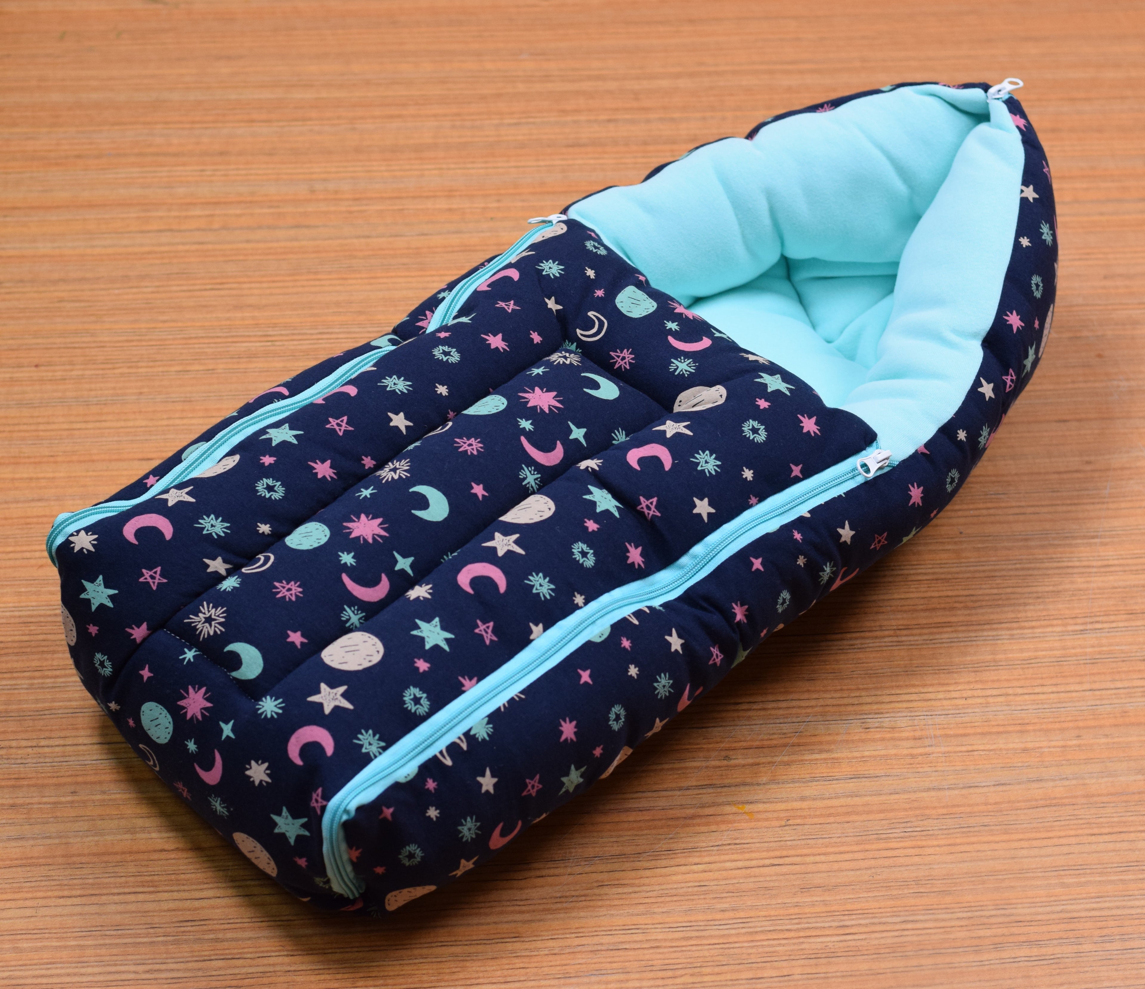 Soft Baby Sleeping Protector Nest with Zip Closure | Newborn Baby Bed | 0–3 Months | Navy Blue & Greenish Blue