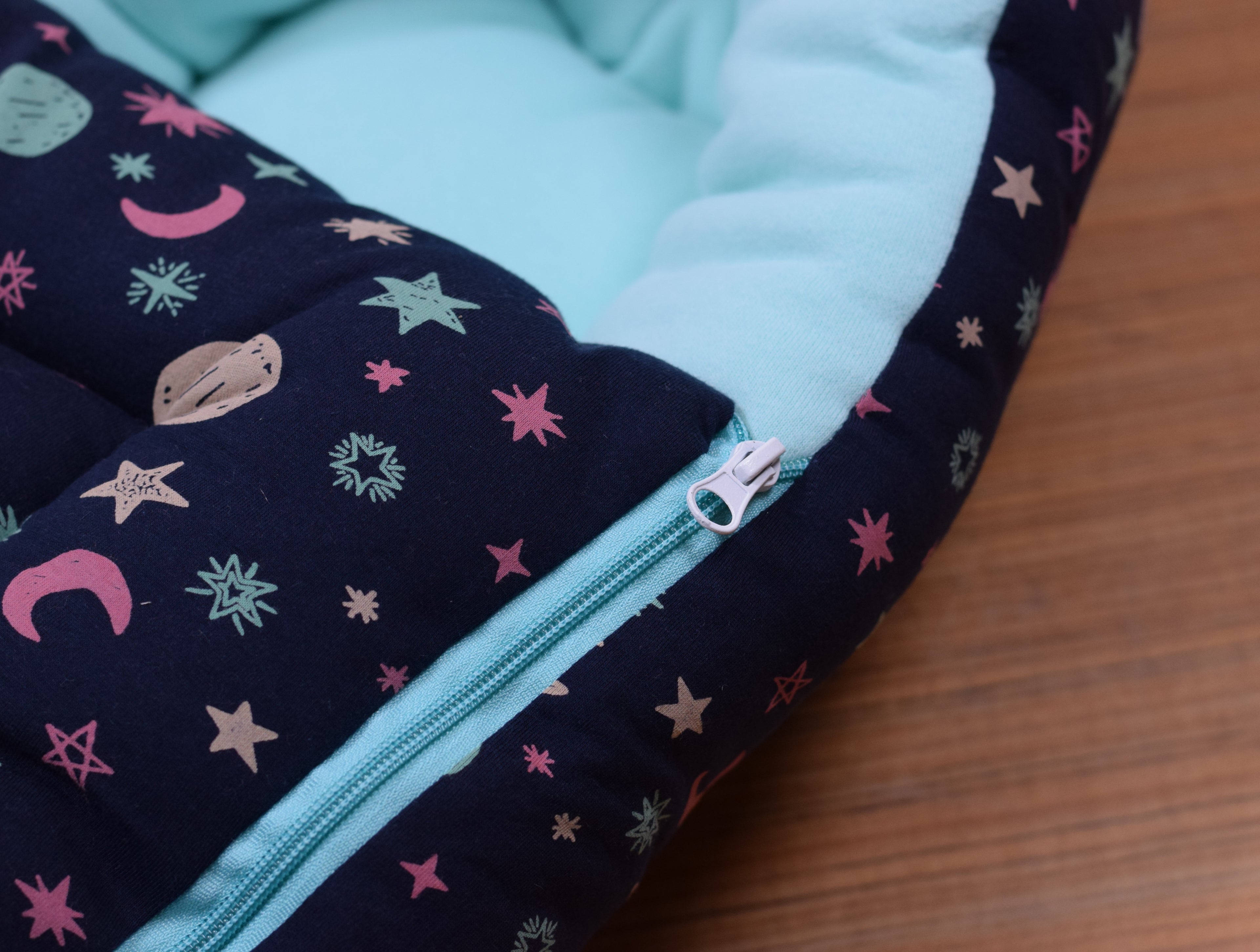 Soft Baby Sleeping Protector Nest with Zip Closure | Newborn Baby Bed | 0–3 Months | Navy Blue & Greenish Blue