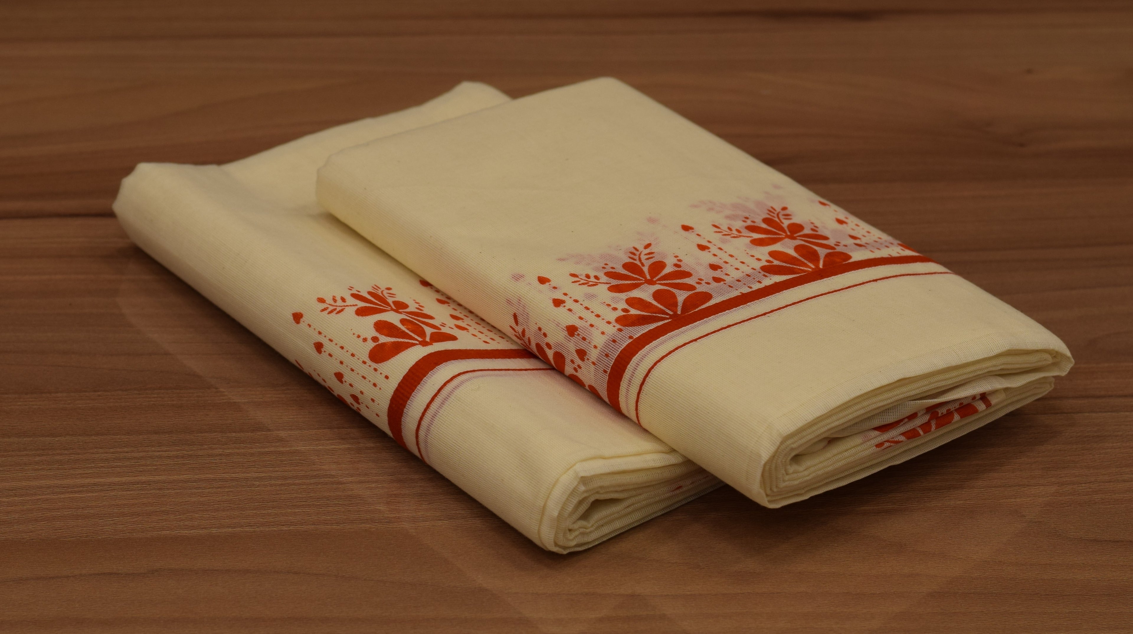 Kerala Kodi Colour Women's Set Mundu 2.80 Meter – Off White with Orange Floral Border | Traditional Kerala Ethnic Wear