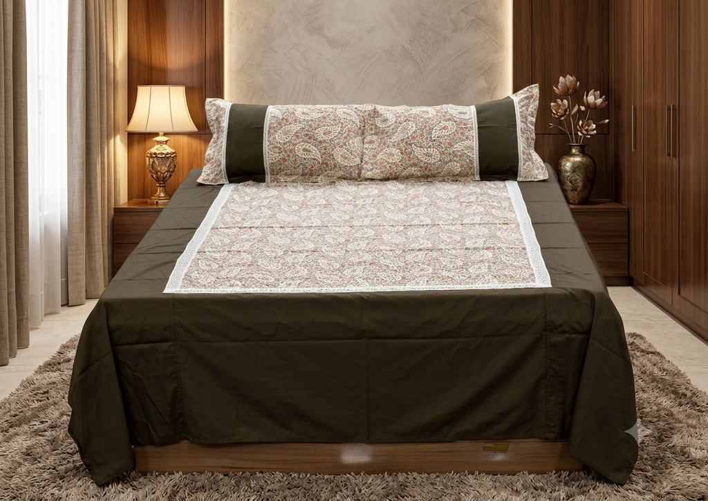 Premium Floral Printed Bed Spread with Lace Border – 86 x 102 Inches | Soft & Elegant Bedroom Bedding
