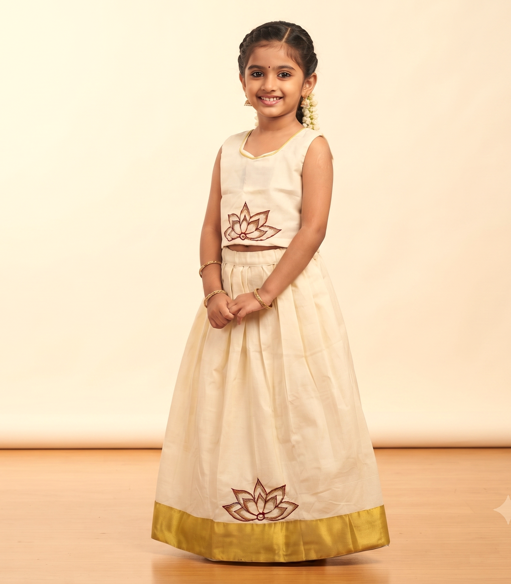 Girls Traditional Onam Skirt & Top Set – Off White Cotton Dress with Golden Kasavu Border & Lotus Embroidery