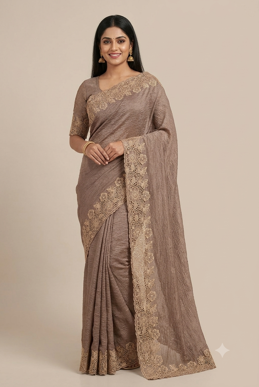 Elegant Crushed Organza Saree with Floral Lace Border – Premium Party & Occasion Wear