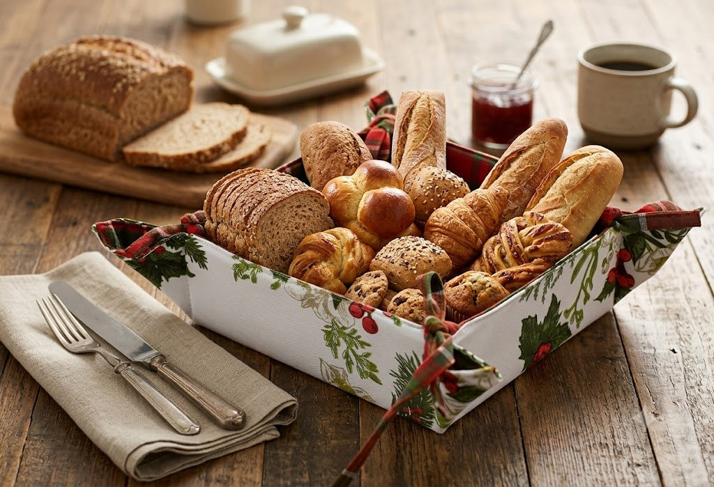Holiday Holly & Plaid Fabric Bread Basket – 30x30 cm Collapsible Table Caddy